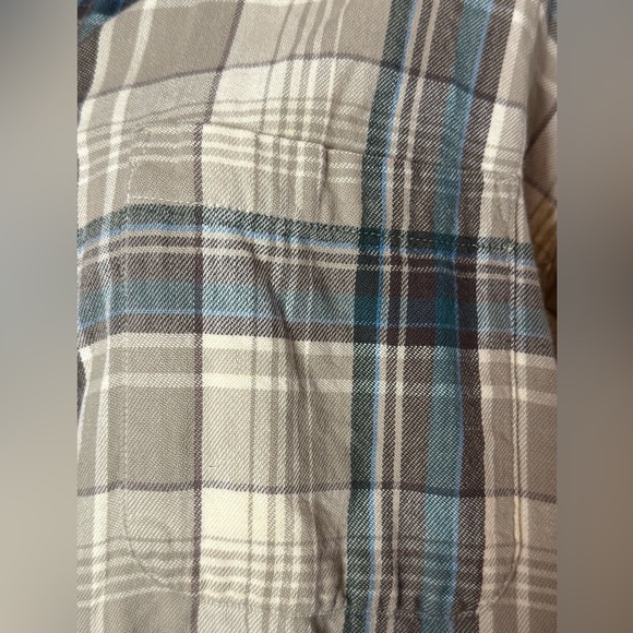 L.L. Bean Women's L Plaid Button-down Flannel Shirt Neutral Colors 100% Cotton - Picture 2 of 6